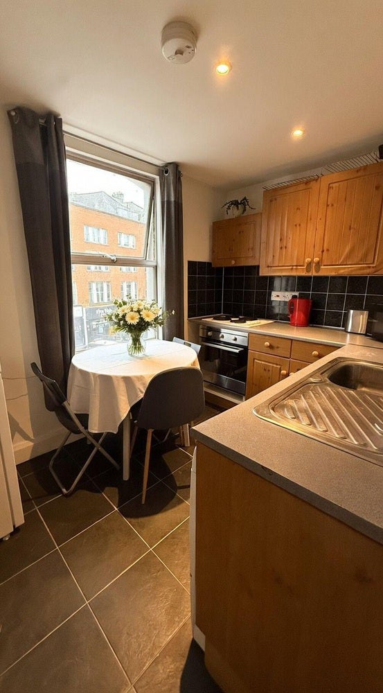 Flat Fulham Broadway in Greater London