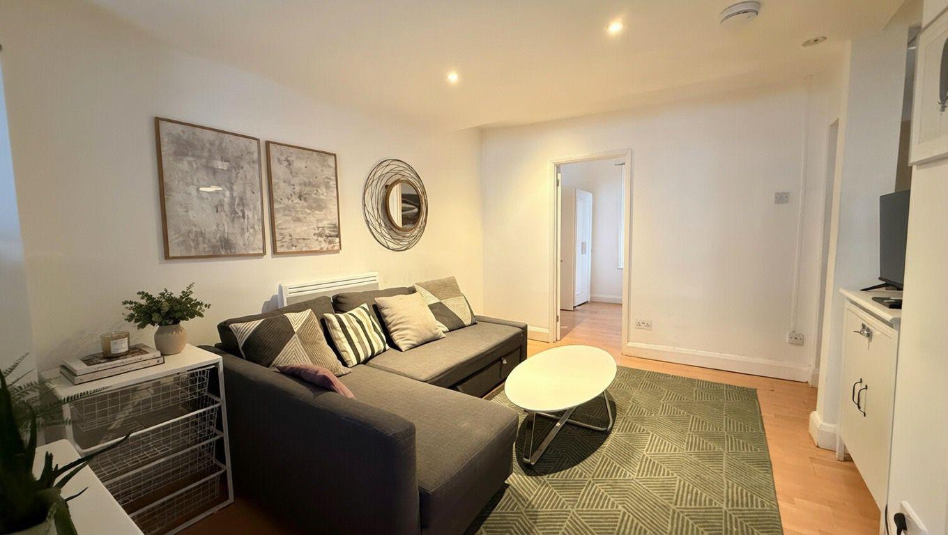 Flat Fulham Broadway in Greater London