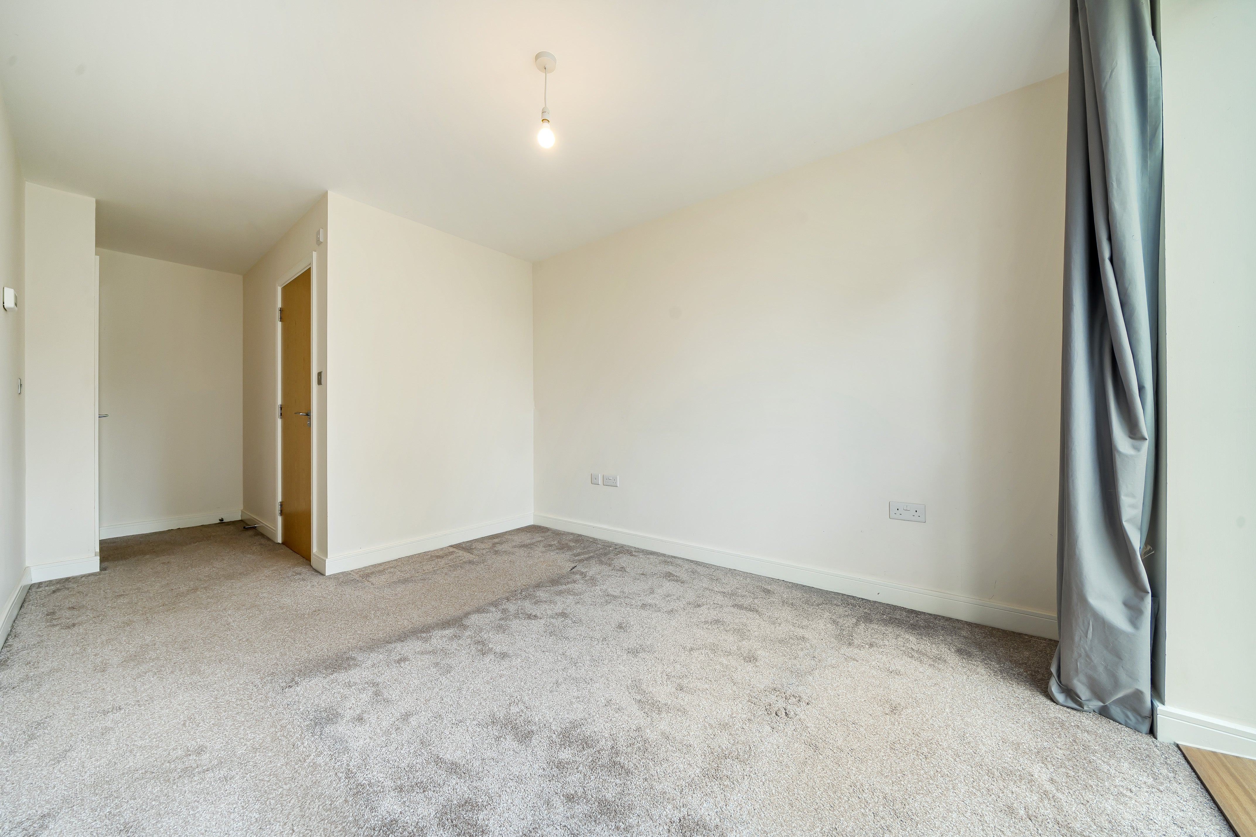 Flat Vicus Way in Maidenhead