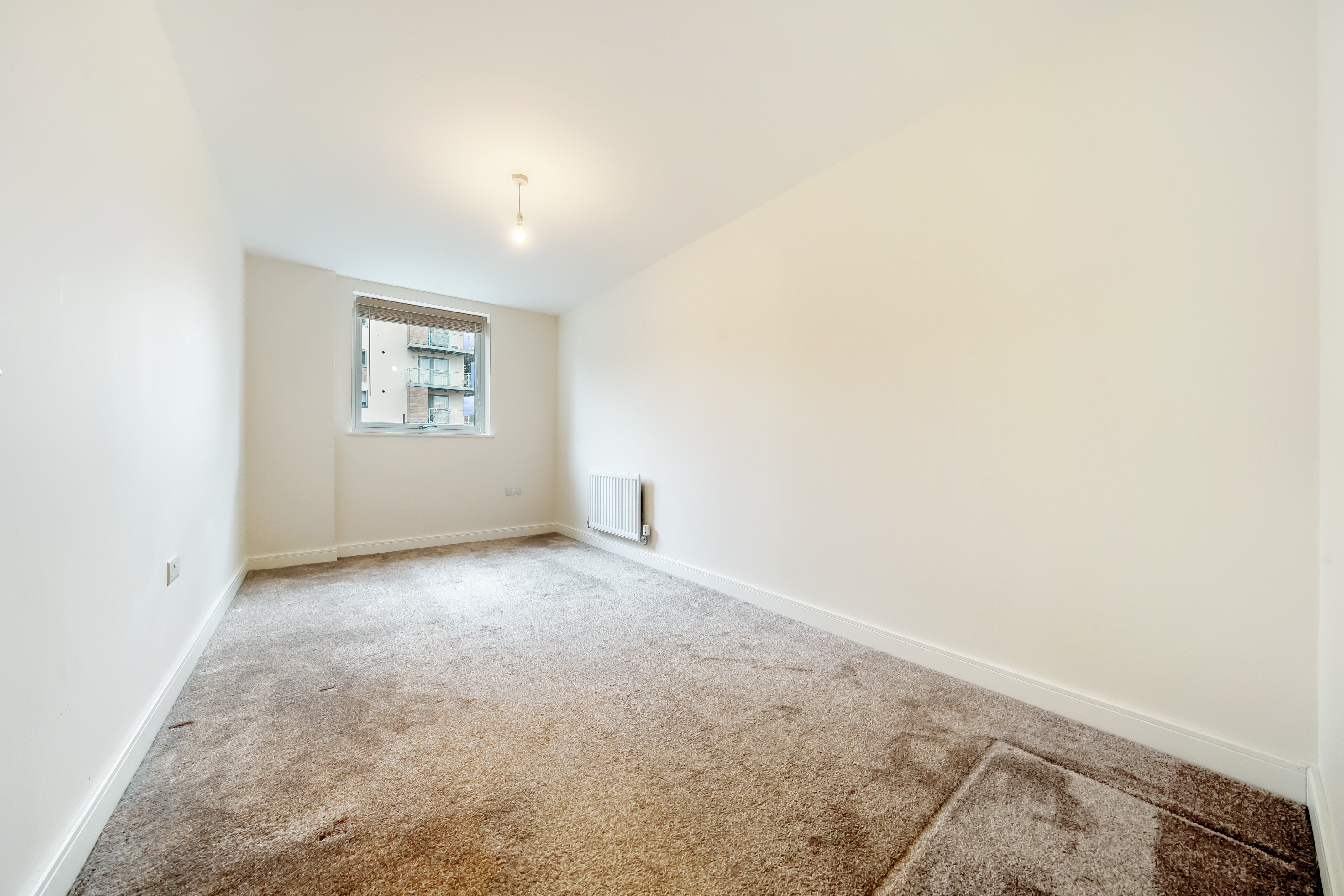 Flat Vicus Way in Maidenhead