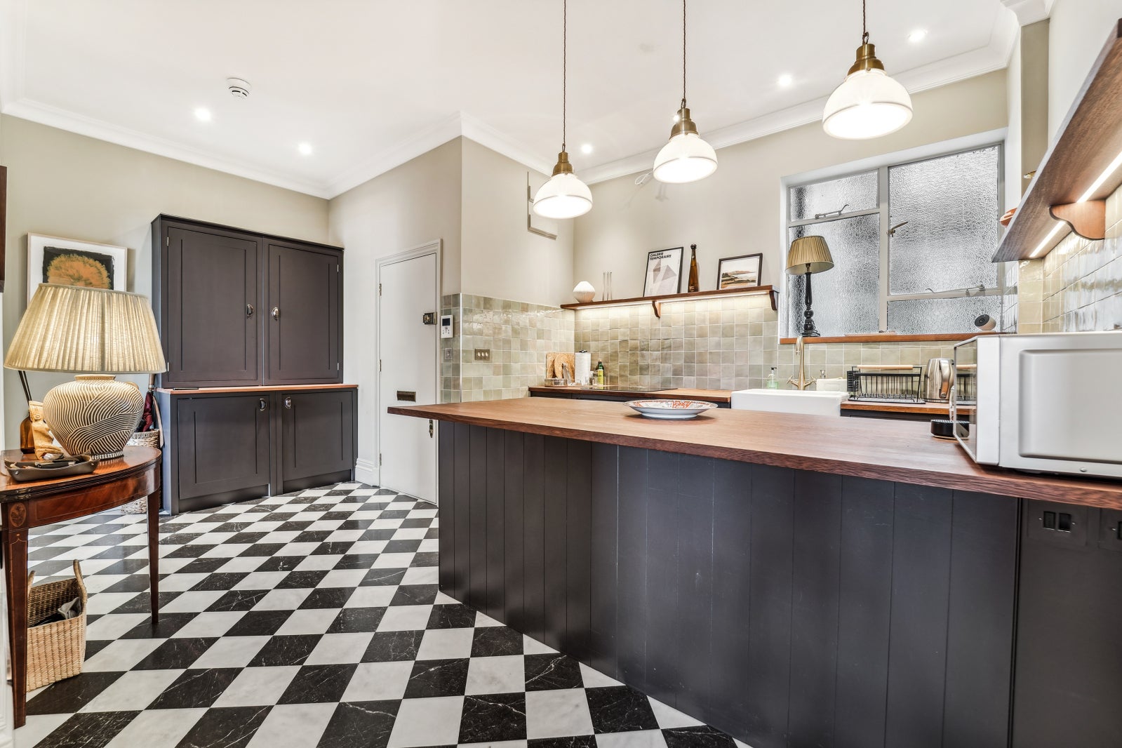 Flat Ennismore Gardens in City of Westminster