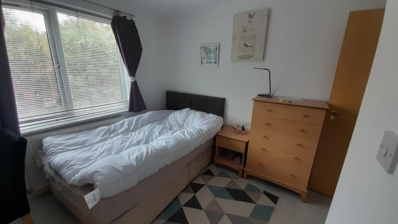 Room Newbold Walk in Manchester