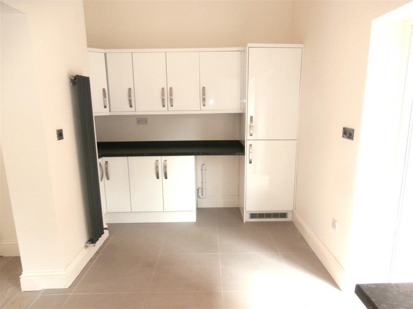 Flat Knighton Drive in Leicester