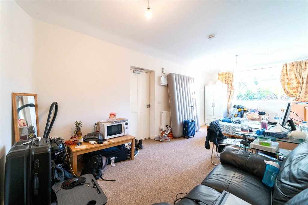 Flat Oakfield Road in Birmingham