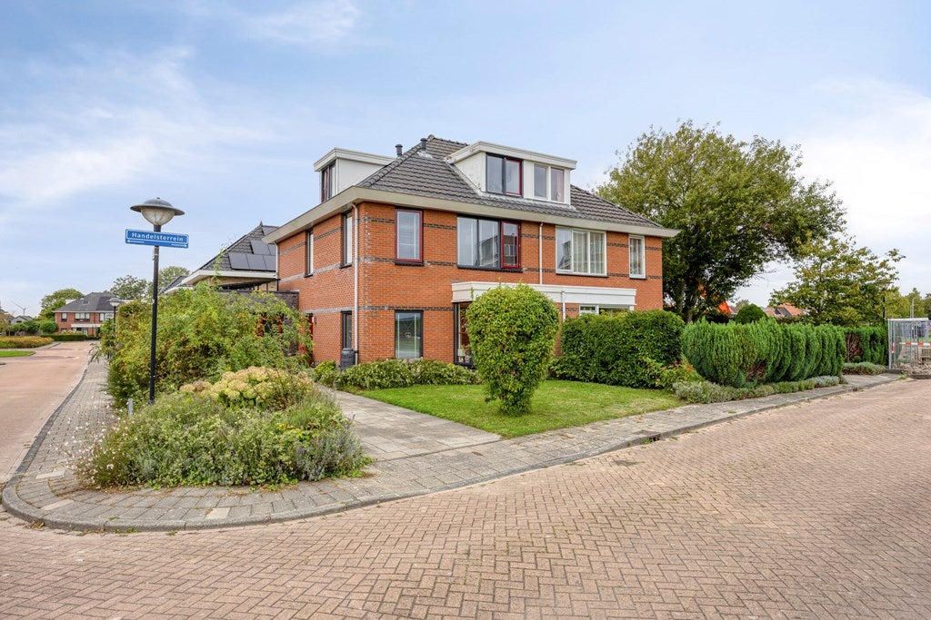 Huis Handelsterrein 32 in Oude-Tonge