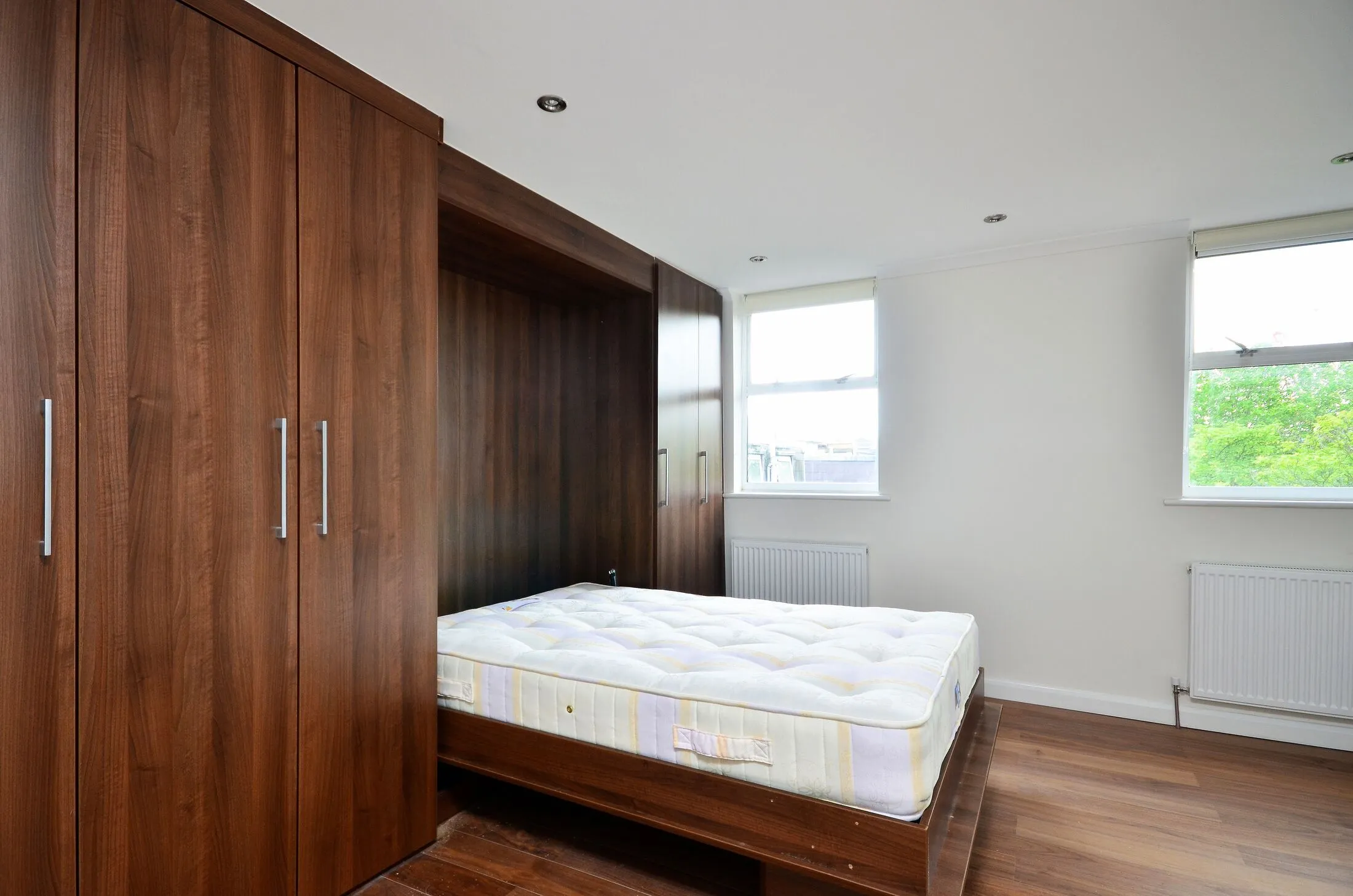 Flat West Cromwell Road in Greater London