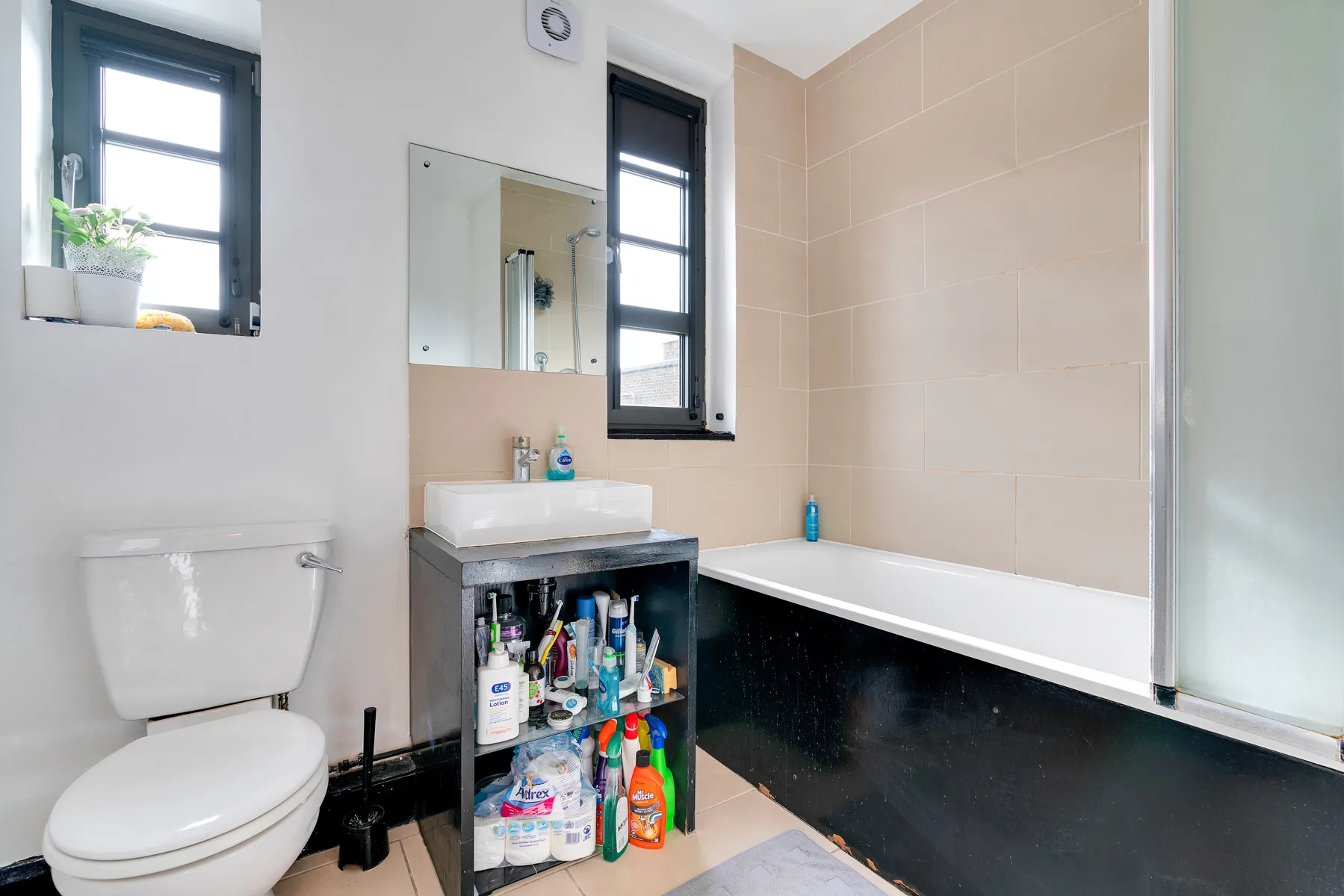 Flat Great Percy Street in Greater London
