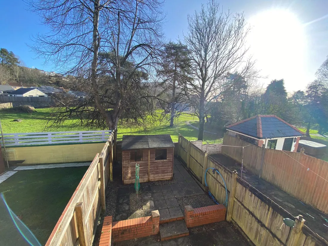 House Sycamore Court in Baglan