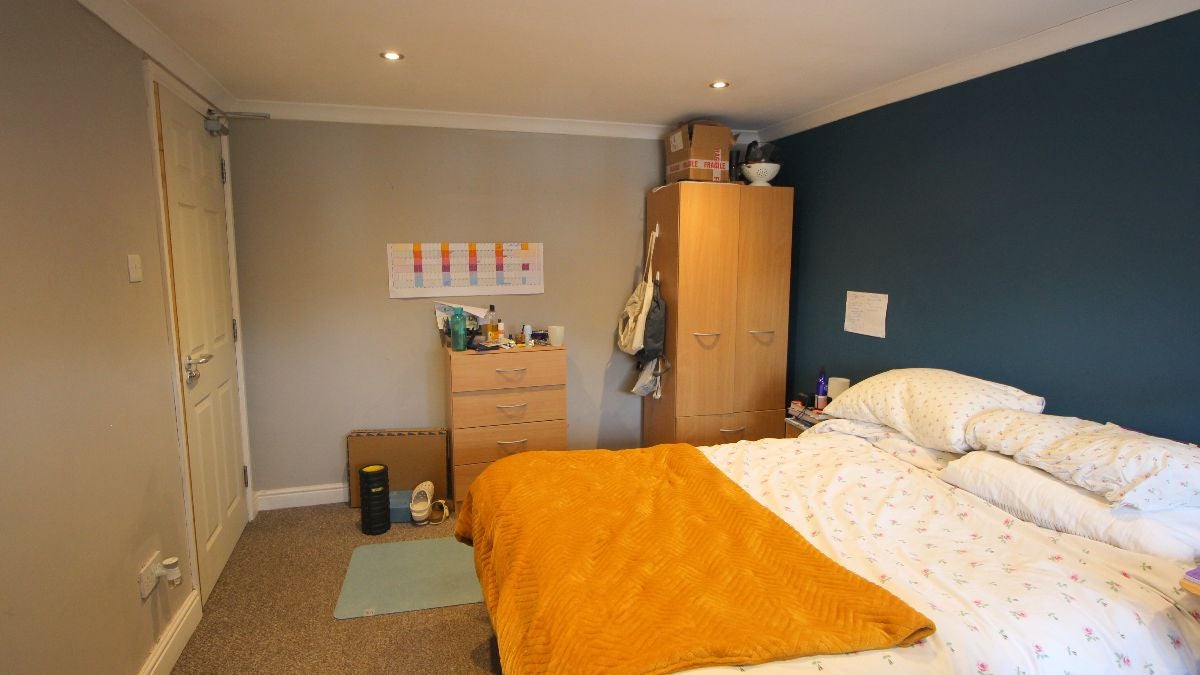 Room Crombie Avenue in York
