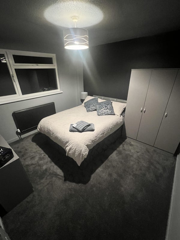 Room Hibberd way in Bournemouth