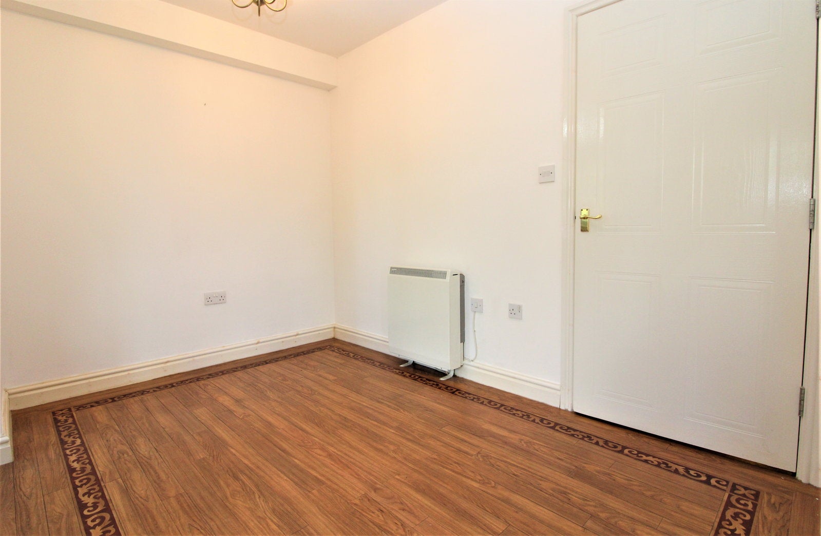 Flat Ashlor Street in Bury