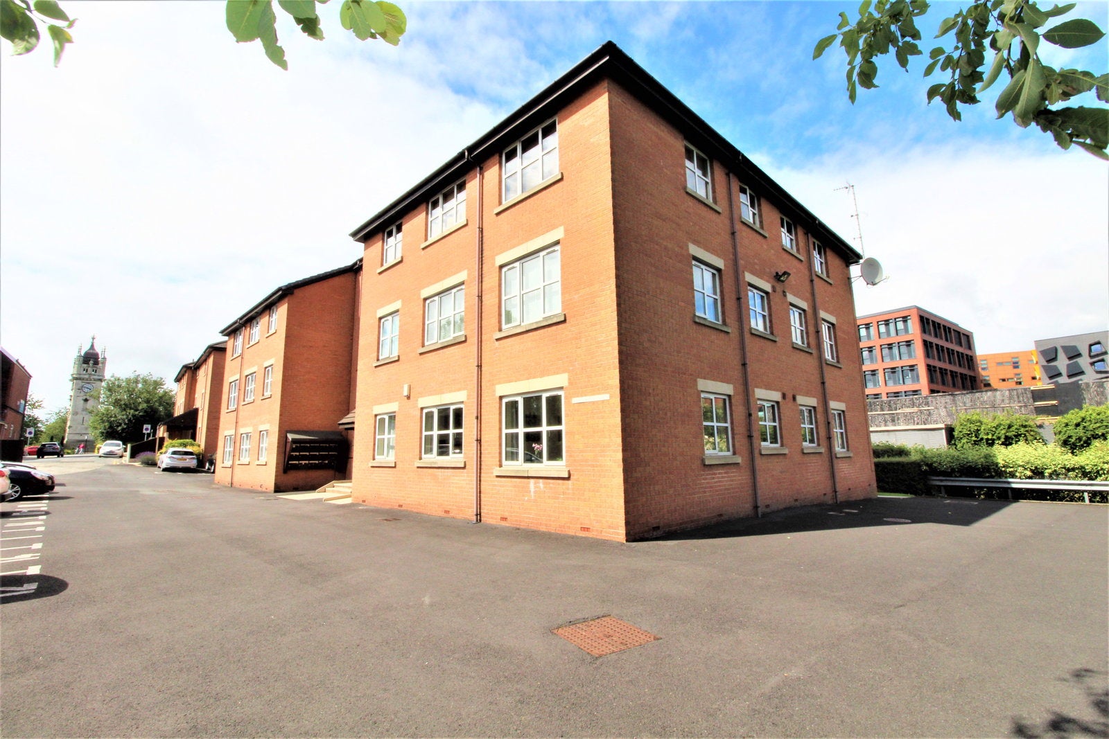 Flat Ashlor Street in Bury