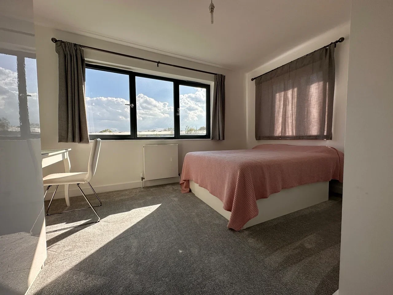 House Richmond Mews in Greater London