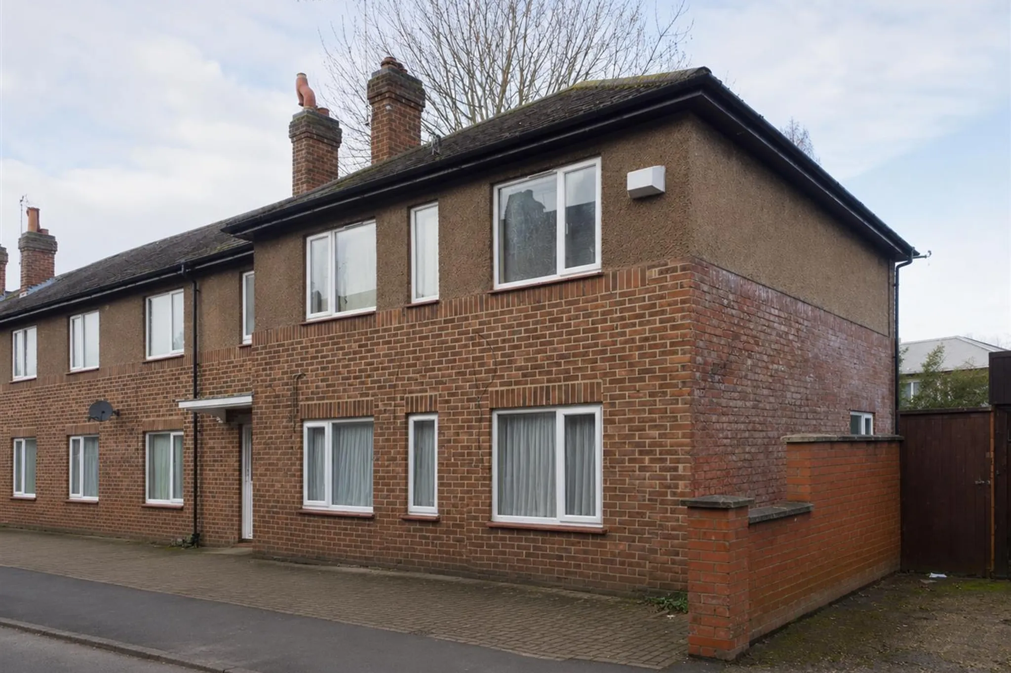 Flat Bowling Green Avenue in Kettering