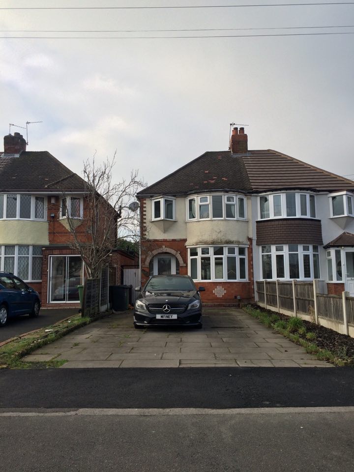 House Lyndon Road in Solihull