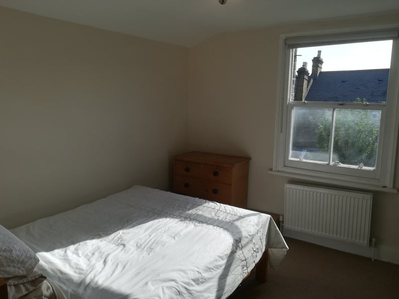 Room Shenley Road in Greater London