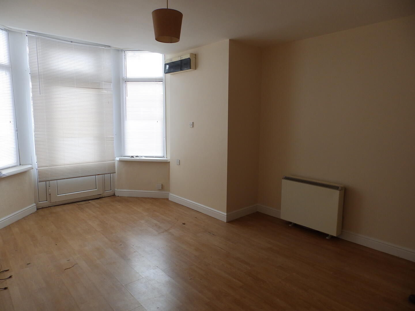 Flat Milligan Road in Leicester