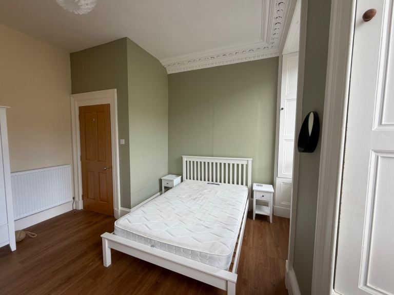 Flat Panmure Place in City of Edinburgh