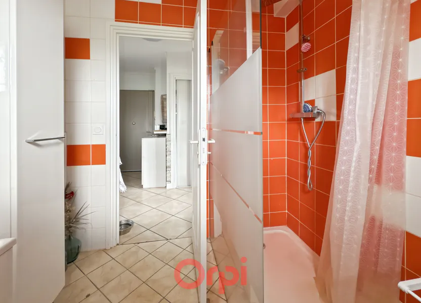Appartement Rue Frédéric Fays à Villeurbanne