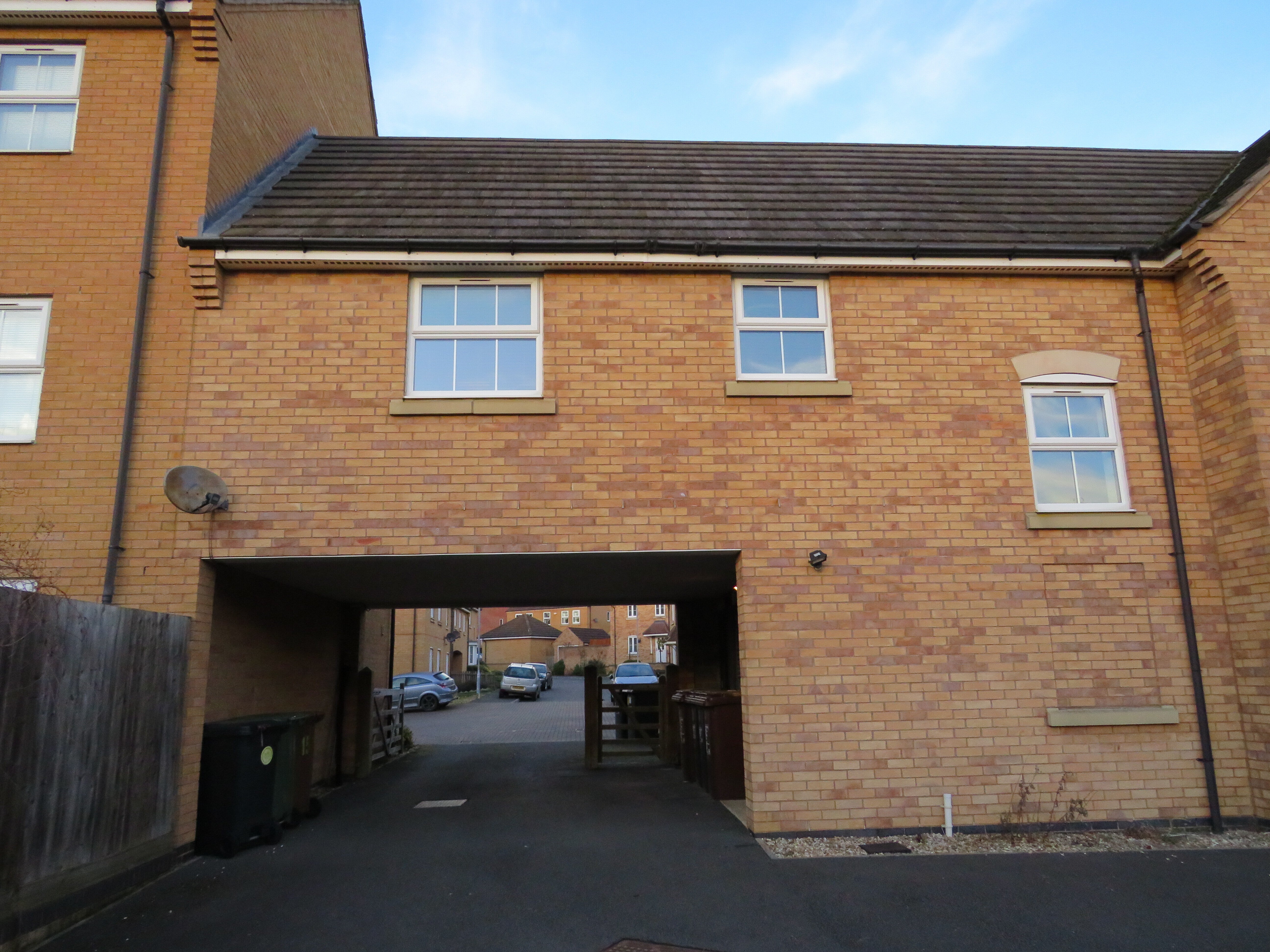Flat Newbury Close in Corby