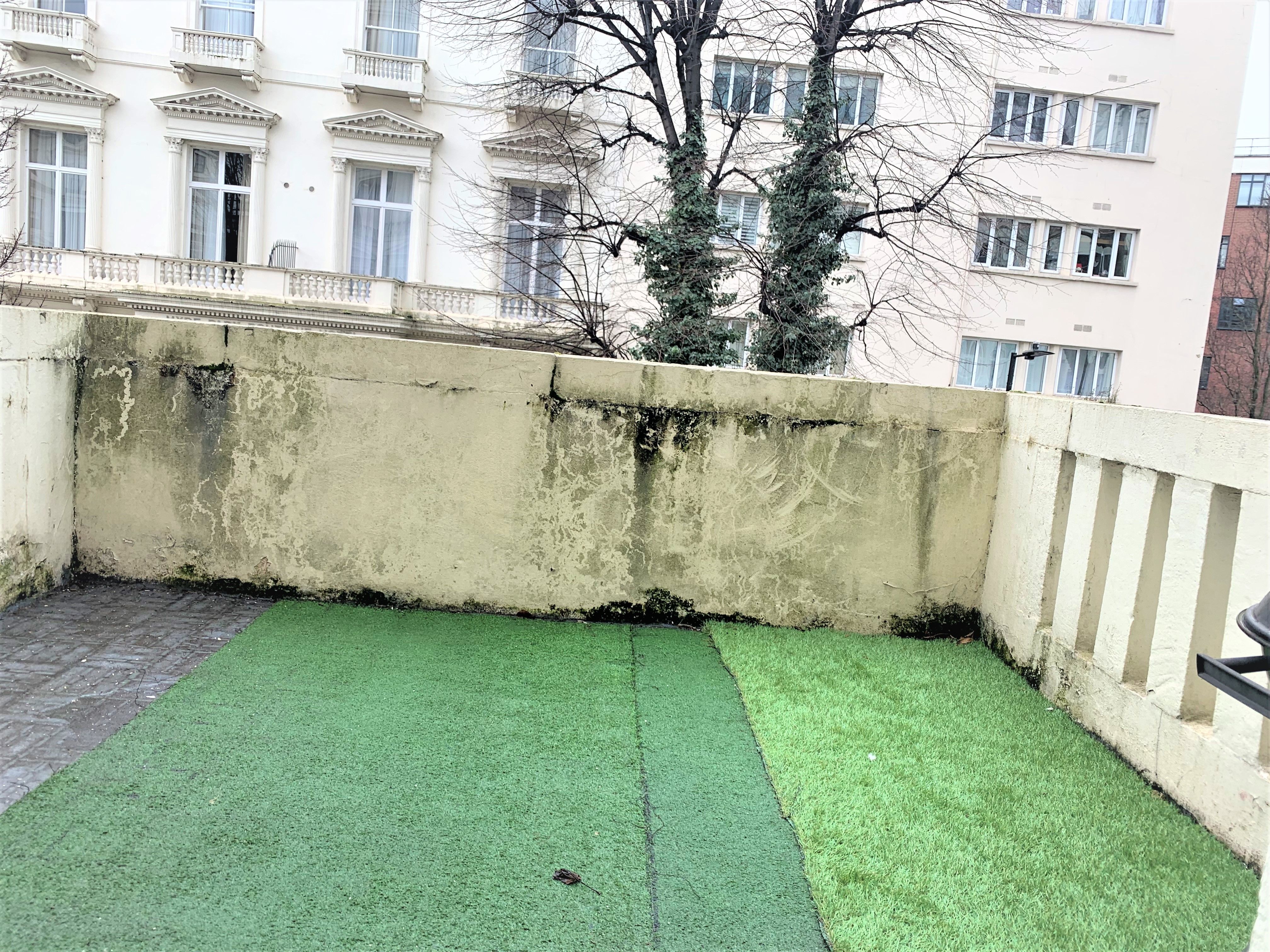 Flat Leinster Gardens in City of Westminster