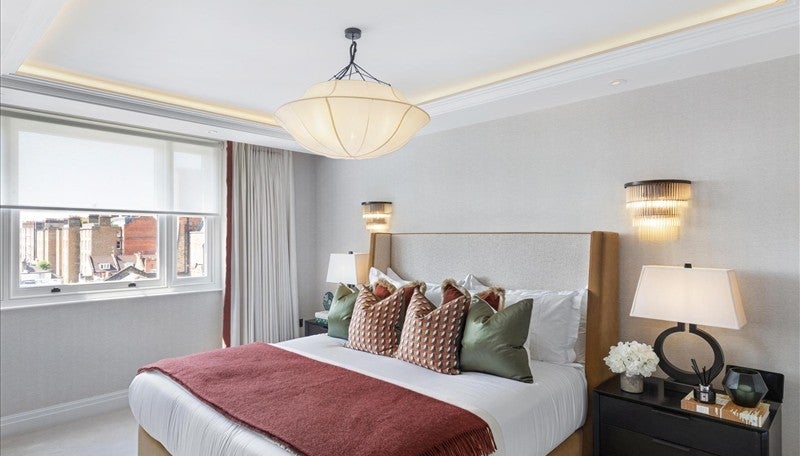 Flat Prince of Wales Terrace in Greater London