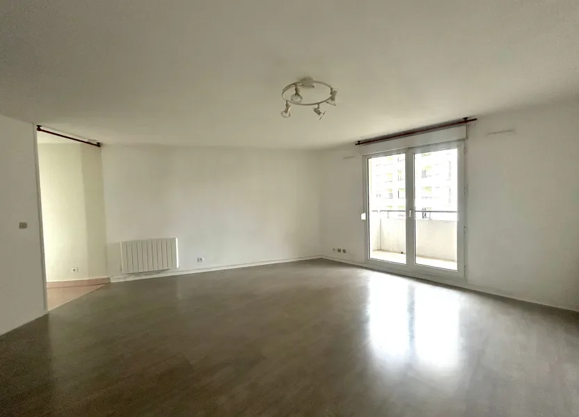 Flat Avenue Lacassagne in Lyon