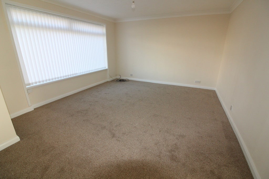 Flat Washington Crescent in Newton Aycliffe