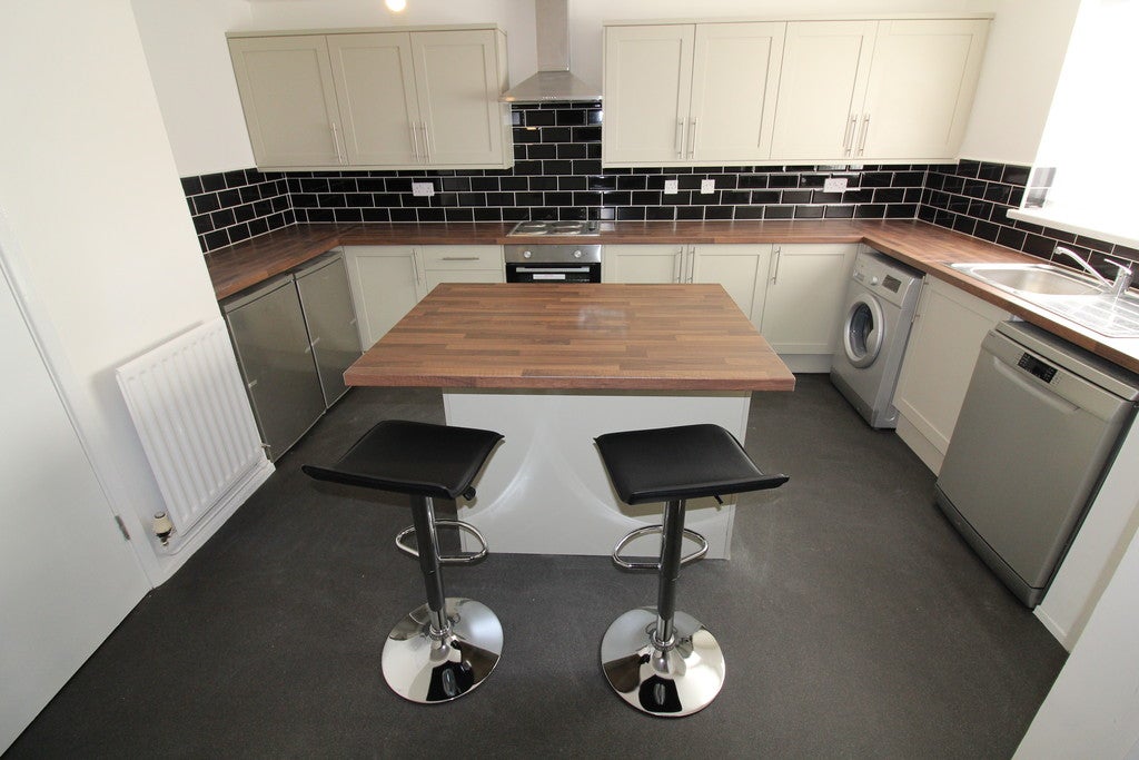 Flat Washington Crescent in Newton Aycliffe