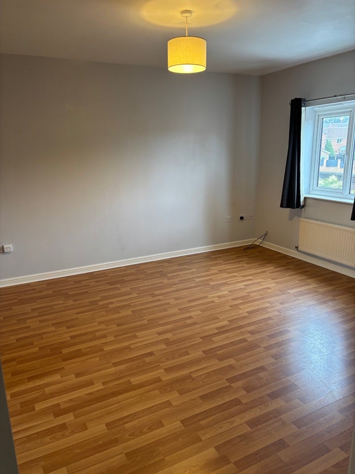Flat Topaz Grove in Mansfield
