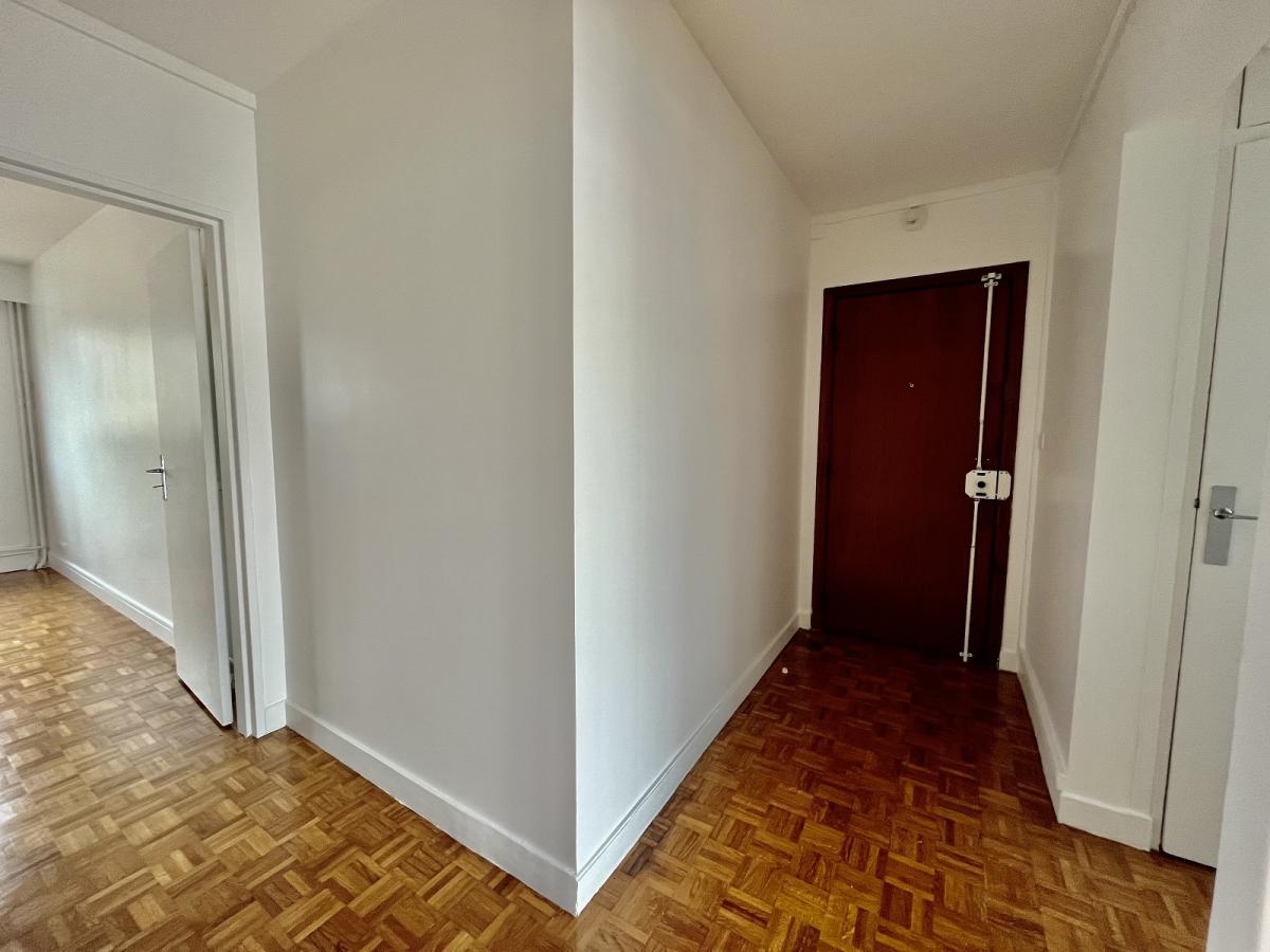 Appartement Rue des Bergers à Paris