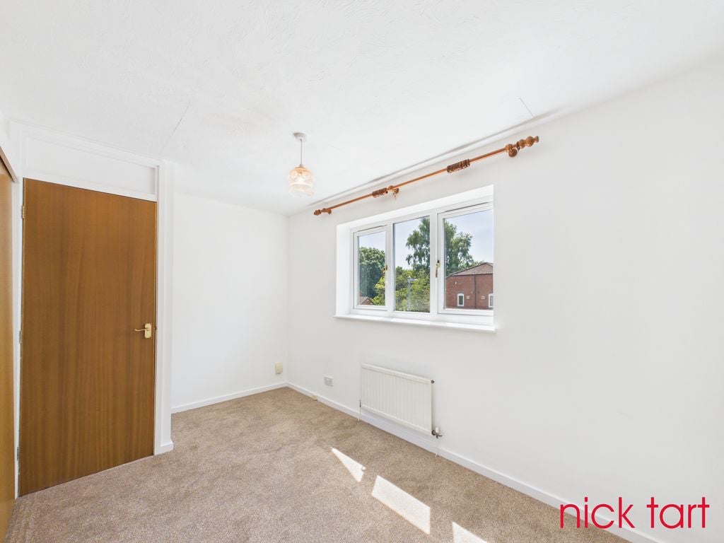House Birbeck Drive in Madeley