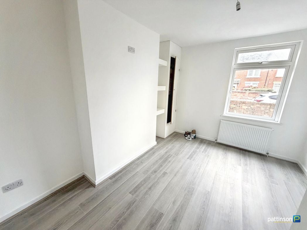 Flat Chestnut Street in Ashington