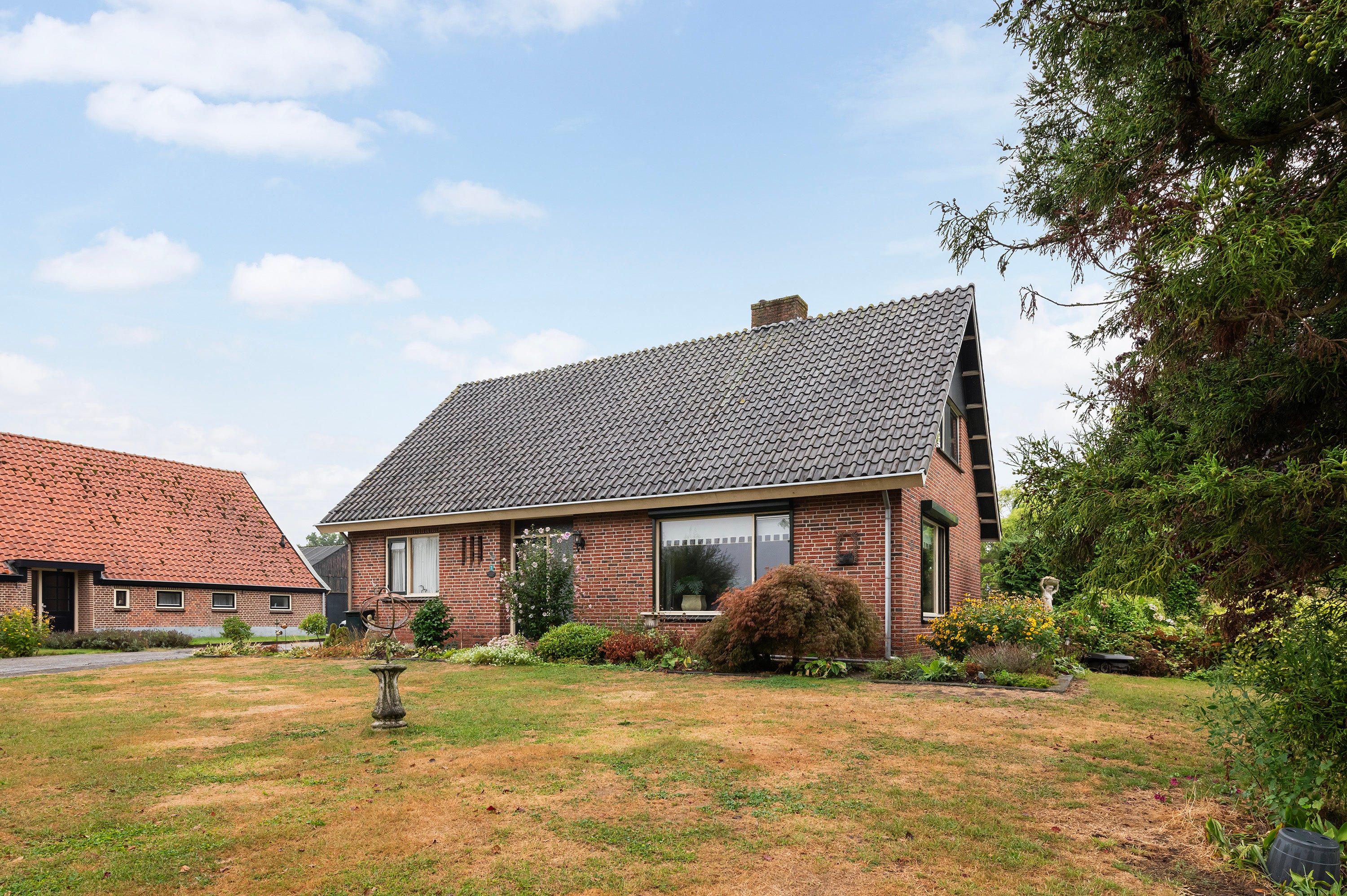 Huis Hulshofweg 1 in Ruurlo