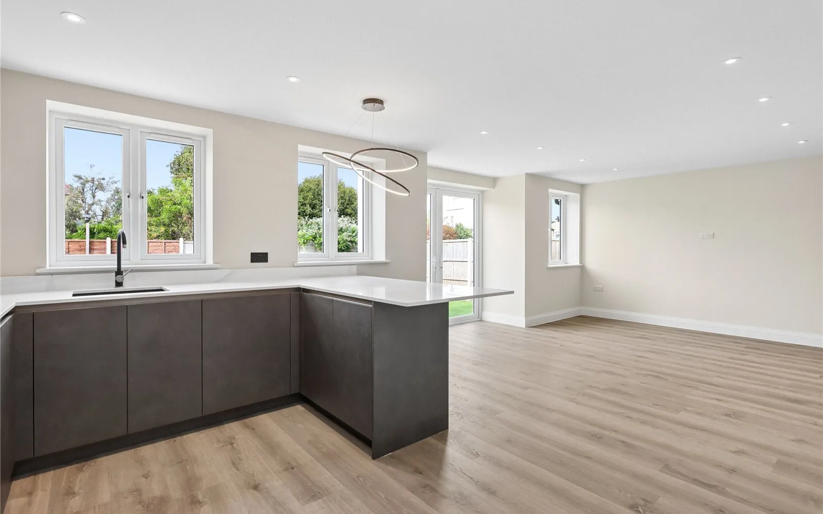 House Berkeley Drive in Elmbridge