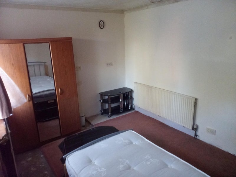 Room Hook Road in Epsom and Ewell