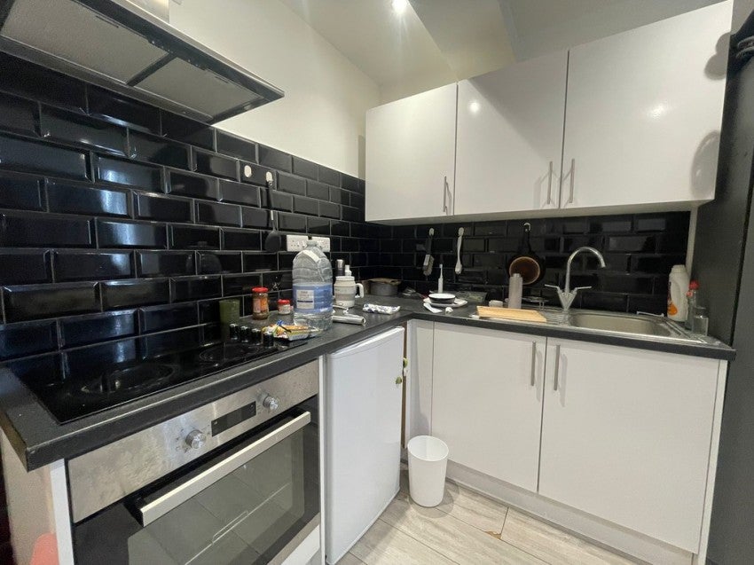 Flat Waterloo Terrace in Southampton