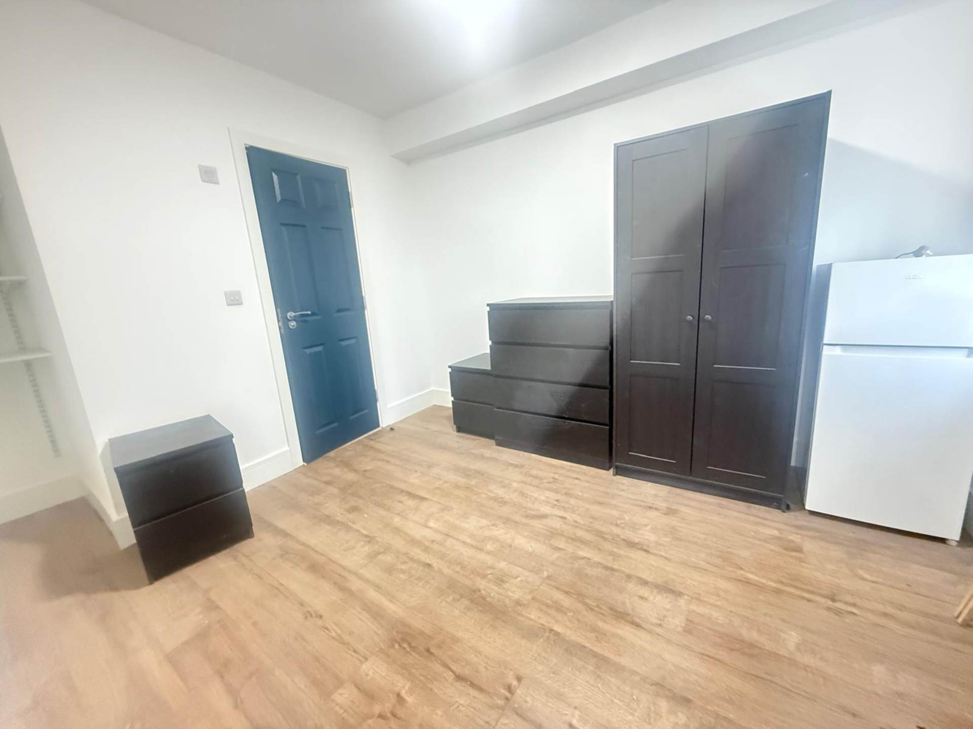 House Pinglestone Close in Greater London