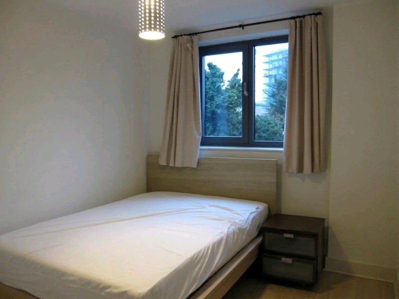 Room Chapter Way in Greater London