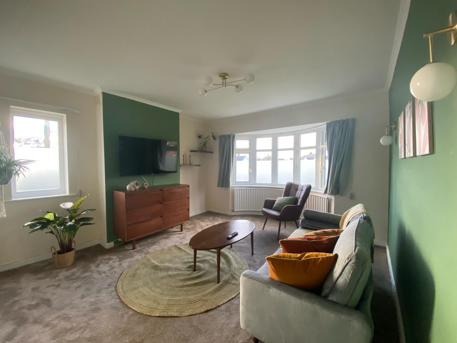 House Chestnut Avenue in Oadby and Wigston