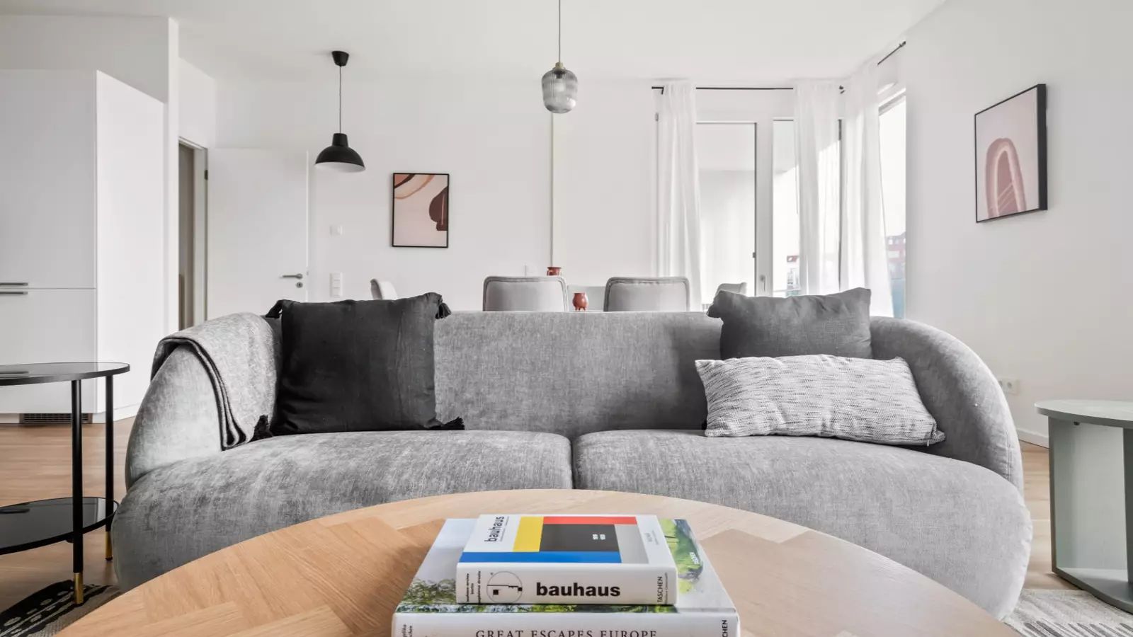 Wohnung Dunckerstraße in Berlin