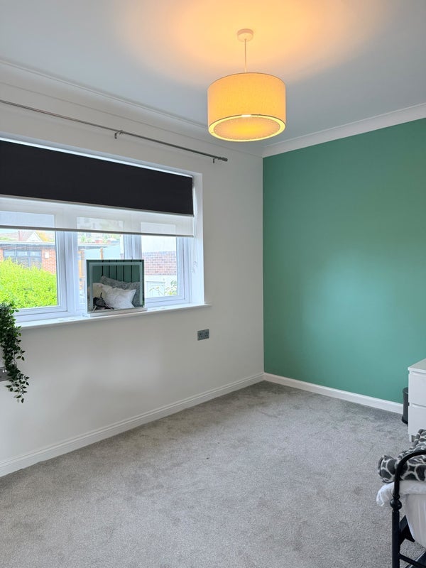 Room Queenswood Avenue in Bournemouth