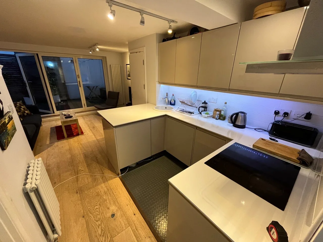 Flat Maxted Road in Greater London