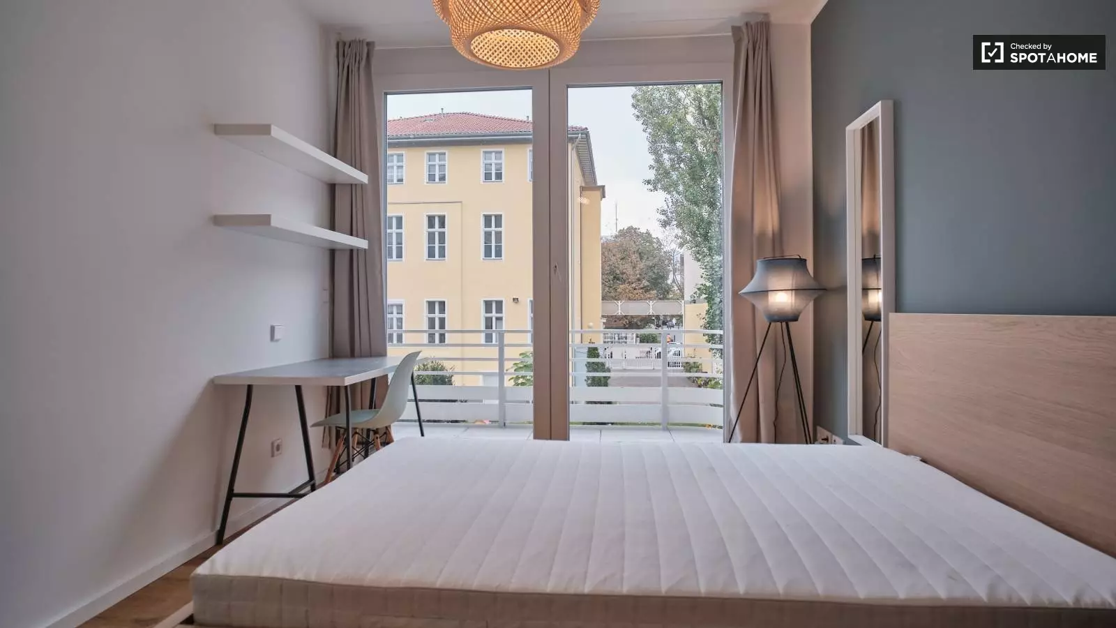 Zimmer Turiner Straße in Berlin