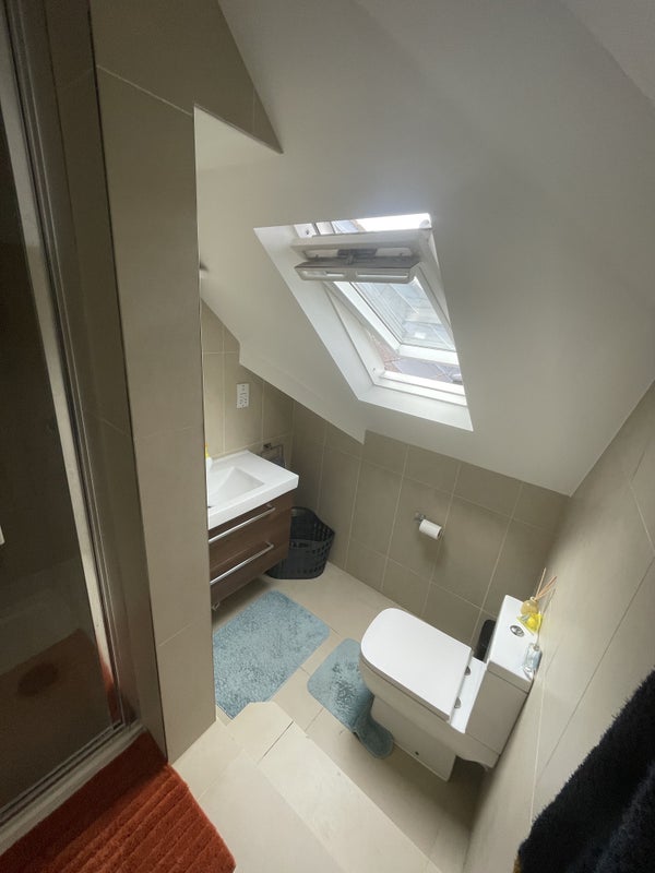 Room Pandora Road in Greater London