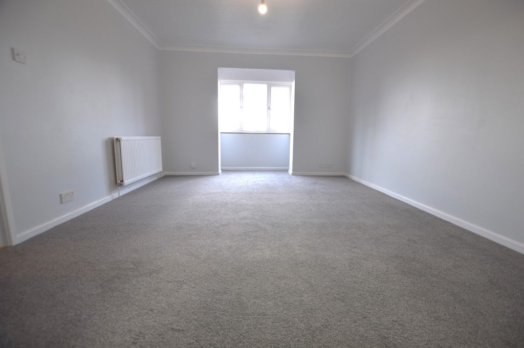 Flat Bullen Close in West Suffolk