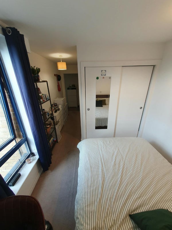 Flat Hare Row in Greater London