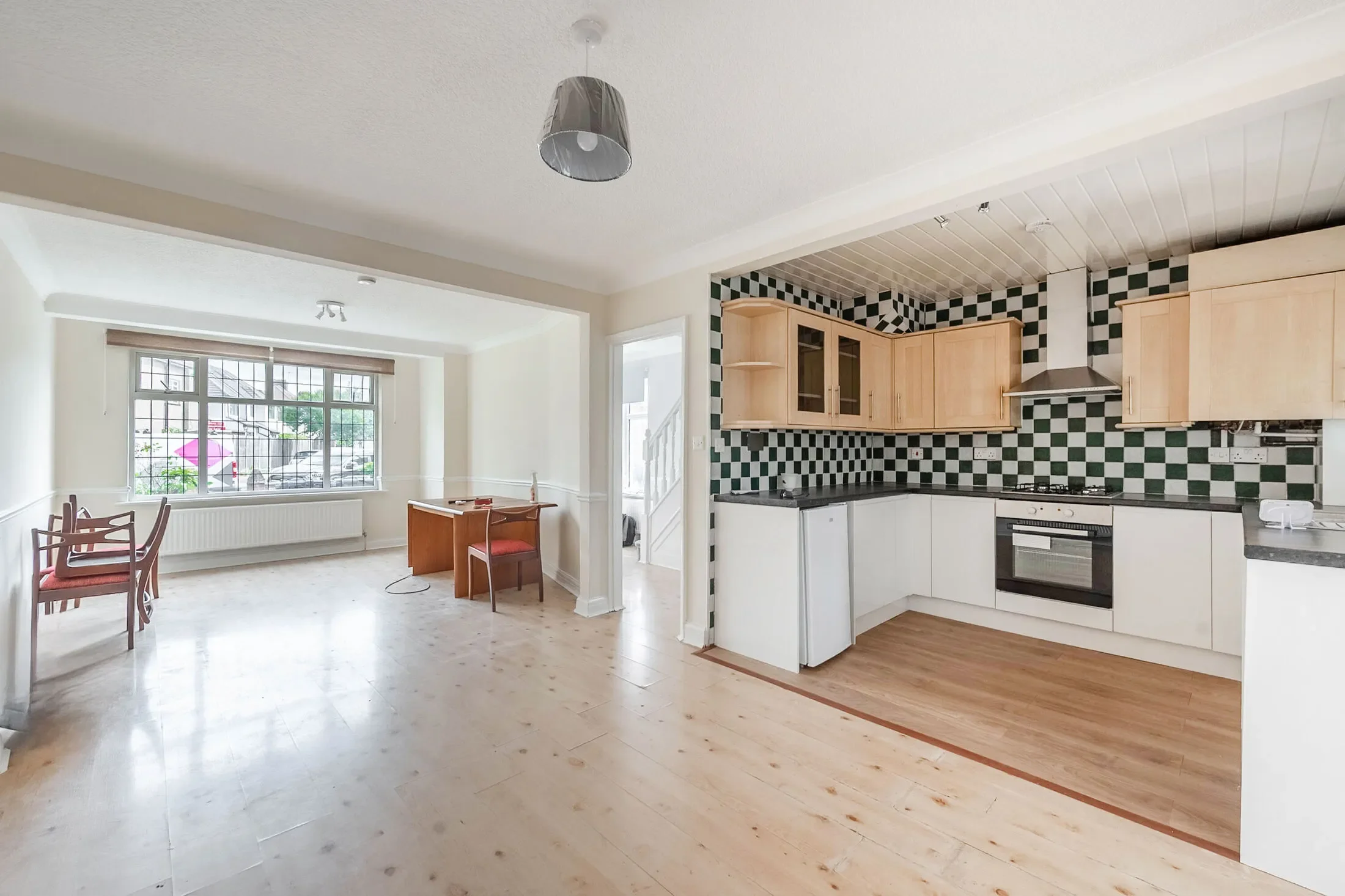 House Danemead Grove in Greater London