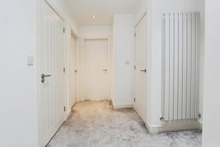Flat Lily Grove in Nottingham