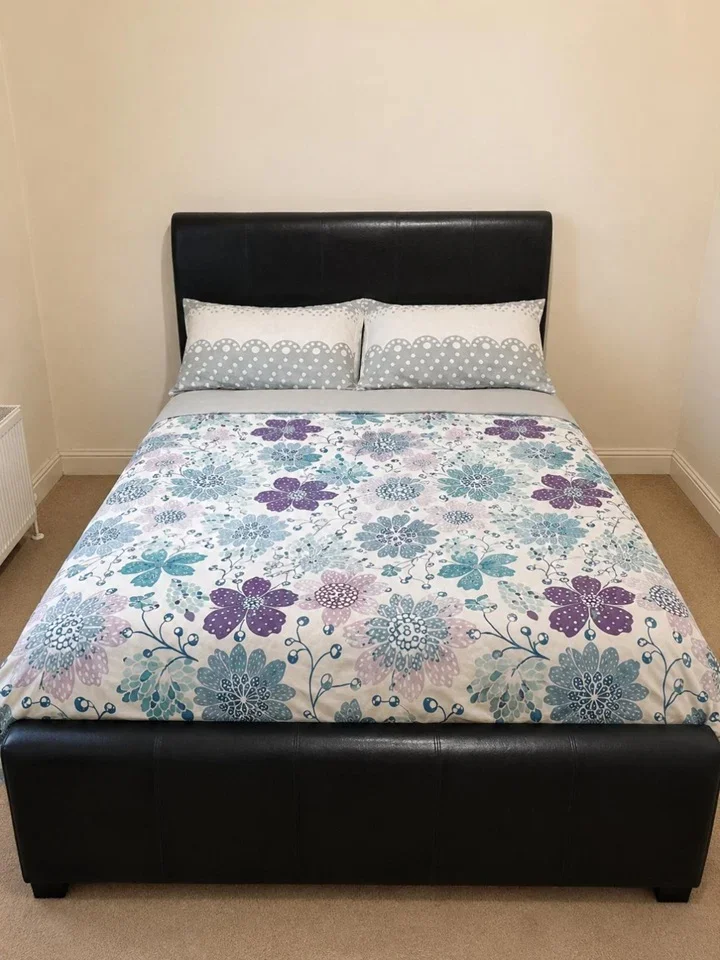 House Rectory Close in Greater London